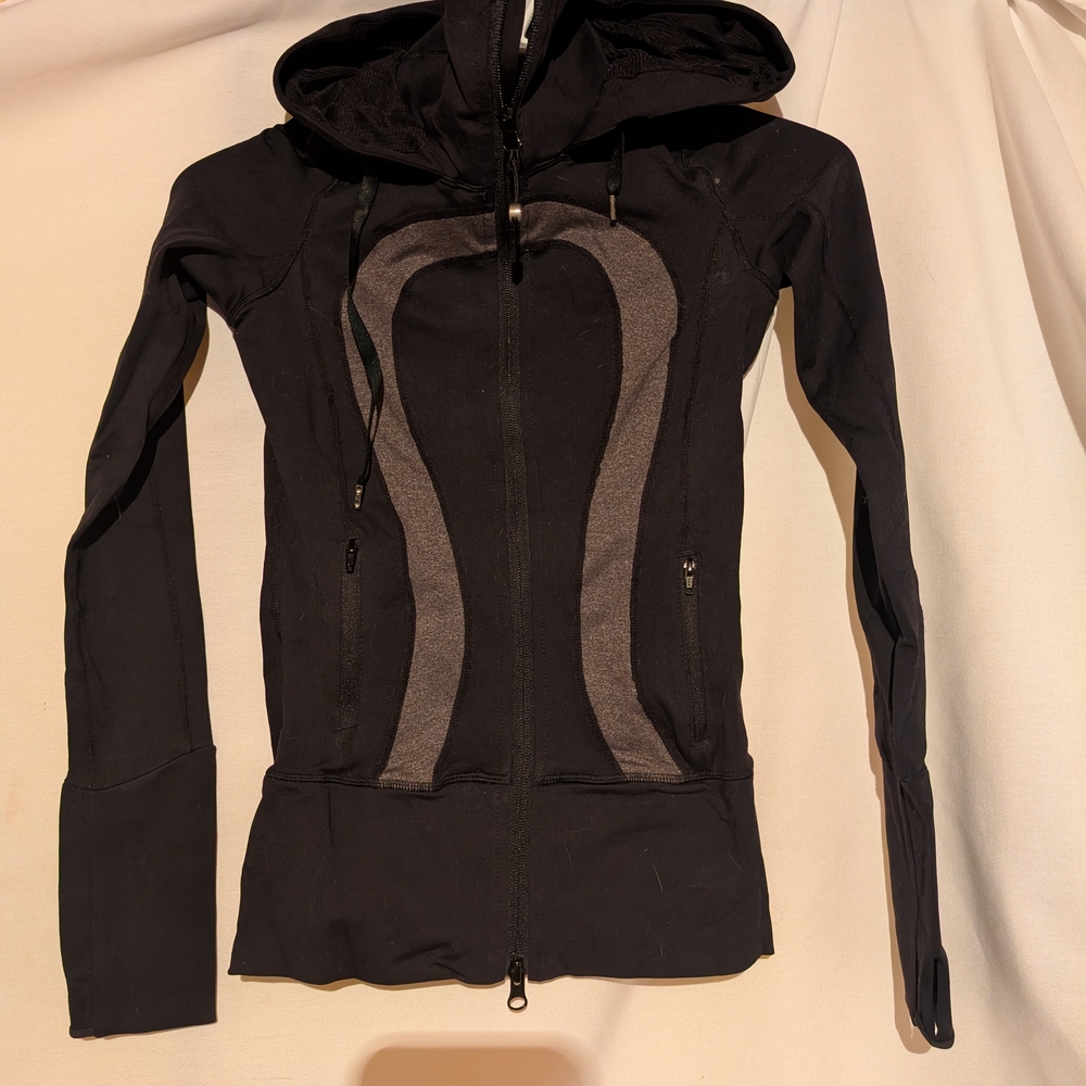 Lululemon Athletica Black and Gray Jacket